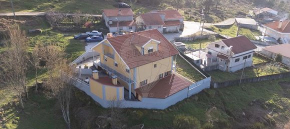 3 bedrooms House in Murca, Portugal No. 171633 3