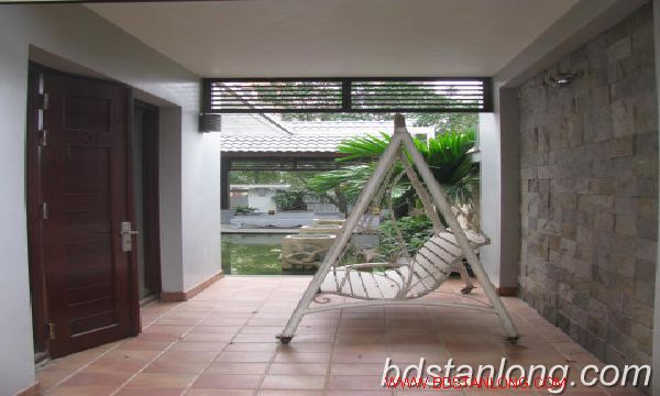 5 Schlafzimmer Villa in Tay Ho, Vietnam, Nr. 2703