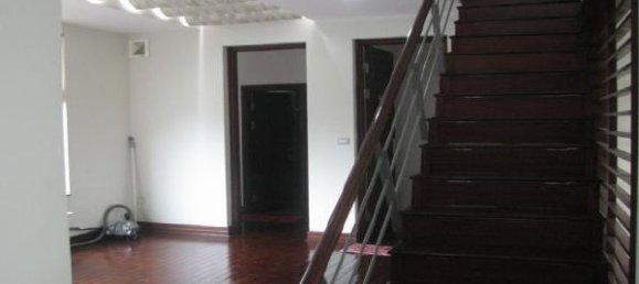 5 Schlafzimmer Villa in Tay Ho, Vietnam, Nr. 2703 10