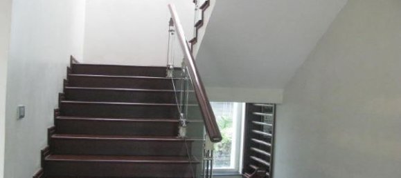 5 Schlafzimmer Villa in Tay Ho, Vietnam, Nr. 2703 12