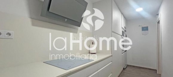 3 bedrooms Townhouse in Valencia, Spain No. 157393 2