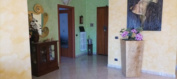 Apartamento de 5 divisões em Isernia, Italy N.º 29121 6