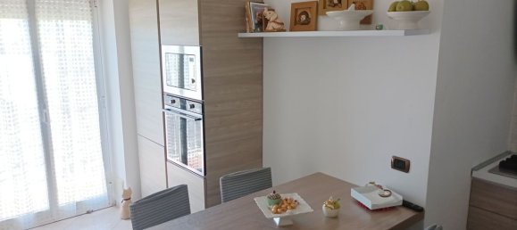 Apartamento de 5 divisões em Isernia, Italy N.º 29121 10
