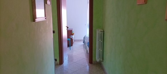 Apartamento de 5 divisões em Isernia, Italy N.º 29121 12