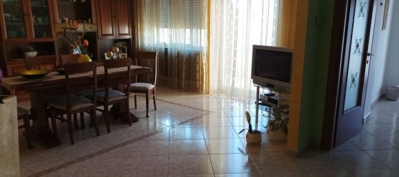 Apartamento de 5 divisões em Isernia, Italy N.º 29121 2