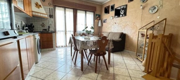 4-Zimmer Haus in Desio, Italy, Nr. 238283 4