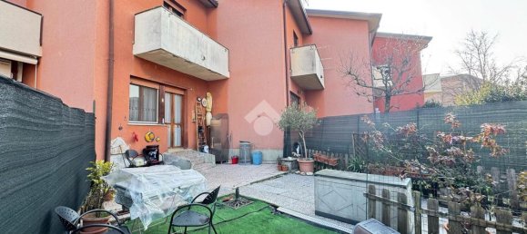 4-Zimmer Haus in Desio, Italy, Nr. 238283 3