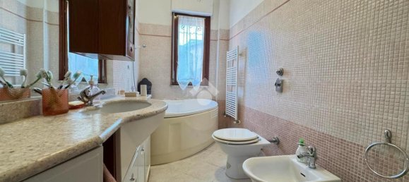 4-Zimmer Haus in Desio, Italy, Nr. 238283 16