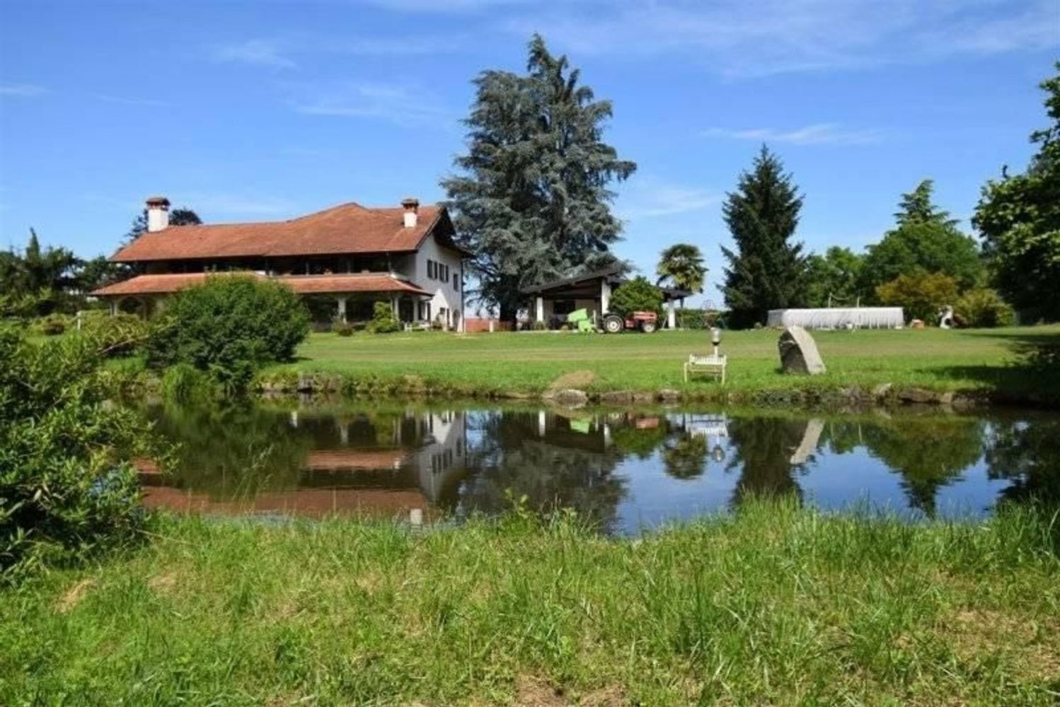 20 Schlafzimmer Haus in Arona, Italy, Nr. 372360