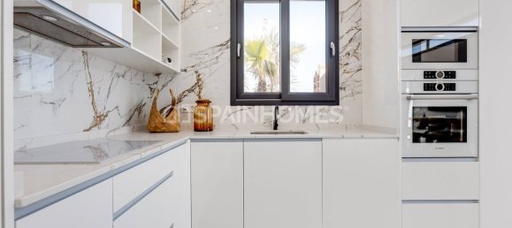 Вилла с 4 спальнями в Торревьеха, Испания № 132776 35