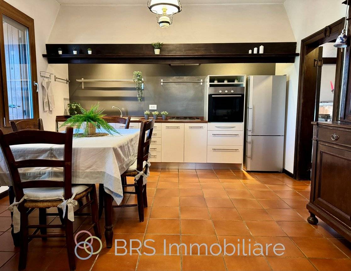 4 bedrooms Villa in San Donà di Piave, Italy No. 274231