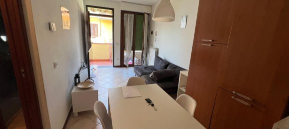 4 bedrooms Apartment in Ponsacco, Italy No. 331679 7