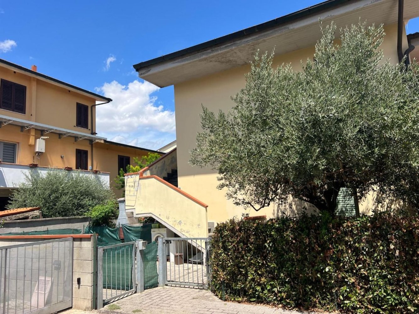 4 bedrooms Apartment in Ponsacco, Italy No. 331679