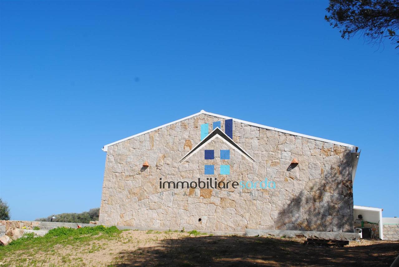 4-Zimmer Villa in Palau, Italy, Nr. 234441