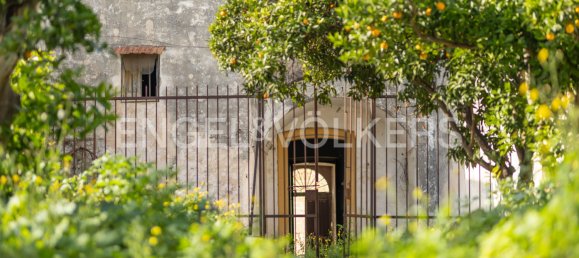 2 bedrooms House in Arnesano, Italy No. 64733 11