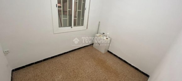 Apartamento de 3 dormitorios en Horta-Guinardó, Spain No. 153063 10