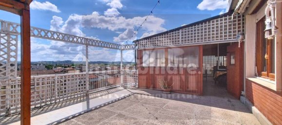 4 chambres Penthouse à Empoli, Italy No. 361818 2