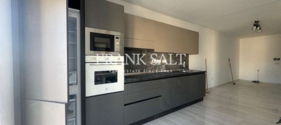 2 bedrooms Apartment in Ghajnsielem, Malta No. 6106 4