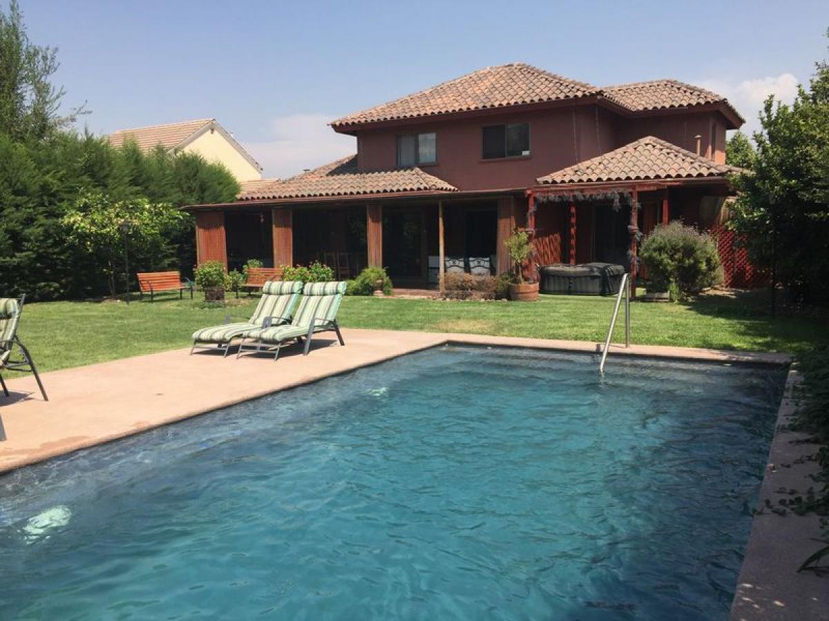 6 bedrooms House in Chacabuco, Chile No. 2859