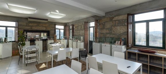 7 bedrooms House in Porto, Portugal No. 188960 27