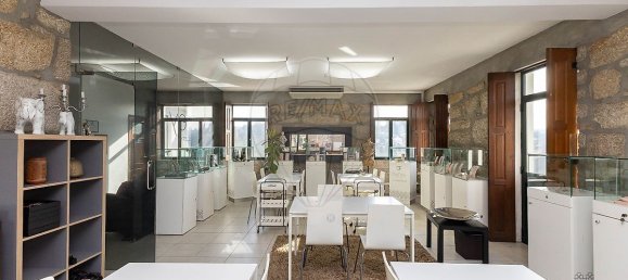 7 bedrooms House in Porto, Portugal No. 188960 28