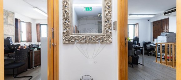 7 bedrooms House in Porto, Portugal No. 188960 11