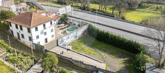 7 bedrooms House in Porto, Portugal No. 188960 2