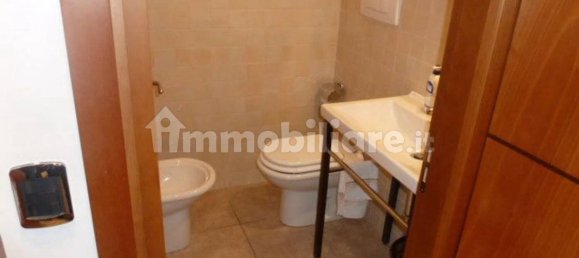 125m² Office in San Benedetto del Tronto, Italy No. 329149 9