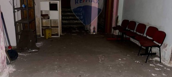 Propriété commerciale à Bari, Italy 105m² No. 52969 8