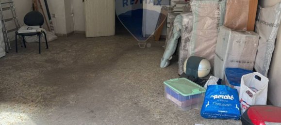 Propriété commerciale à Bari, Italy 105m² No. 52969 3