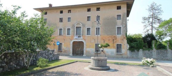 7غرفة بناية في Udine, Italy رقم 18146 3