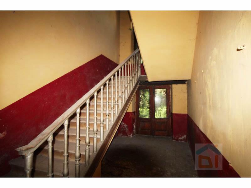 7غرفة بناية في Udine, Italy رقم 18146