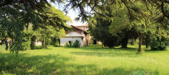 7غرفة بناية في Udine, Italy رقم 18146 11