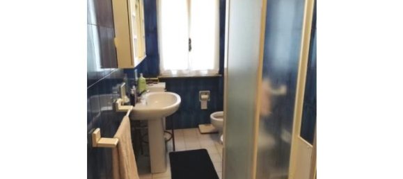 4 rooms Apartment in Terni, Italy No. 252801 2