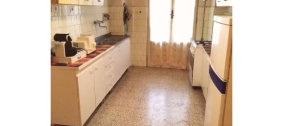 4 rooms Apartment in Terni, Italy No. 252801 3