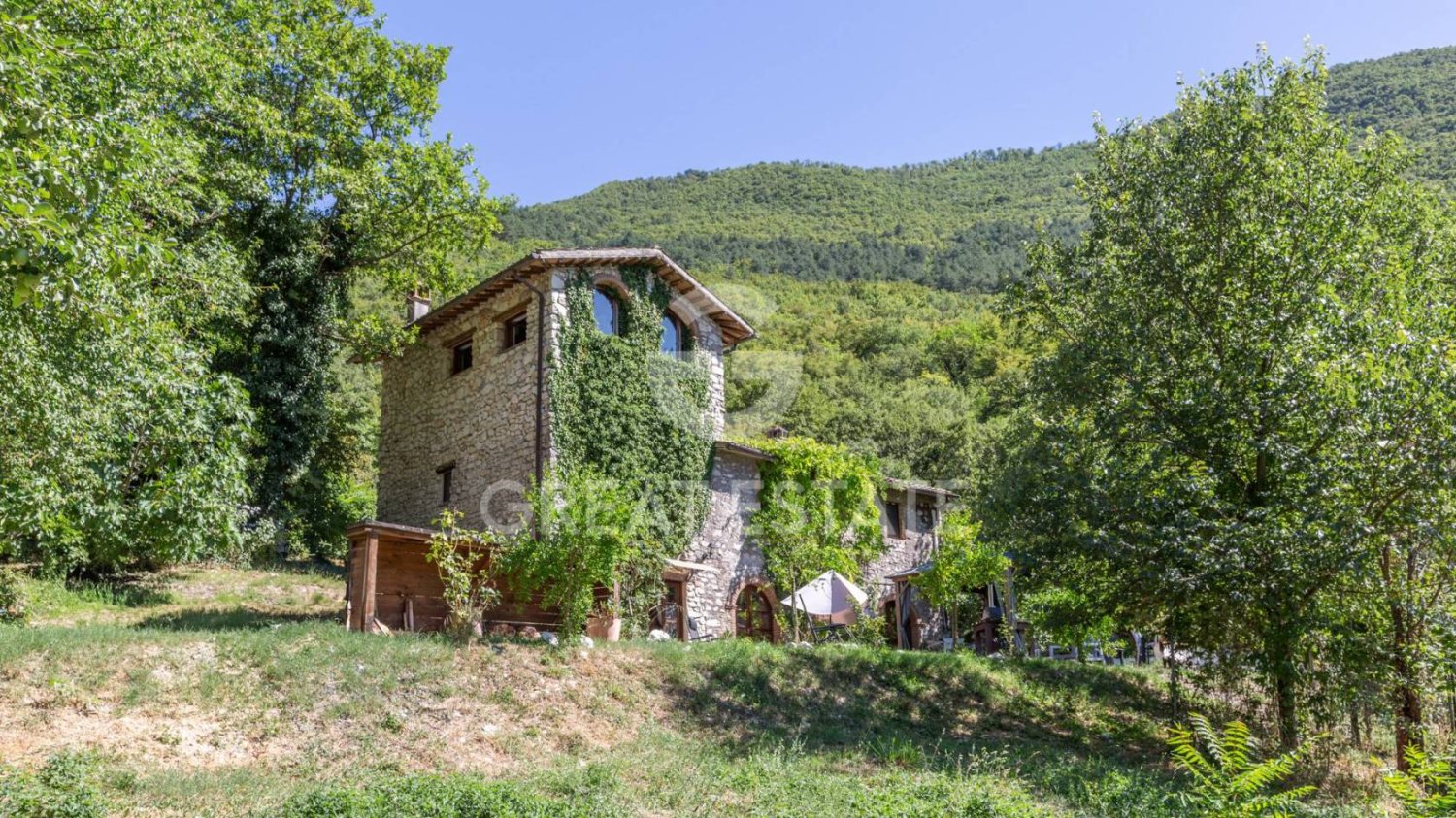 2 غرف نوم منزل في Arrone, Italy رقم 281888