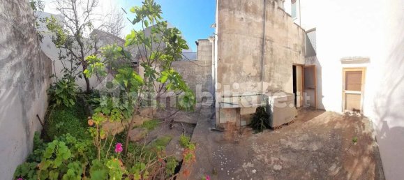 9 chambres Villa à San Pietro Vernotico, Italy No. 129439 12