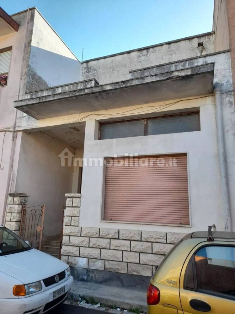 9 bedrooms Villa in San Pietro Vernotico, Italy No. 129439