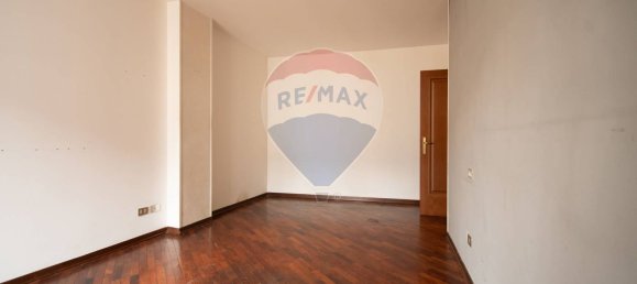 3-salle Appartement à Brescia, Italy No. 54285 29
