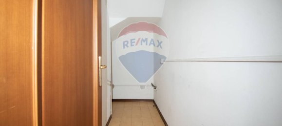 3-salle Appartement à Brescia, Italy No. 54285 15