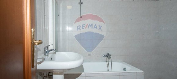 3-salle Appartement à Brescia, Italy No. 54285 30