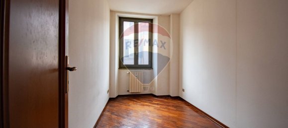3-salle Appartement à Brescia, Italy No. 54285 25