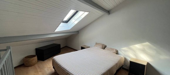 1 bedroom Duplex in Paris, France No. 332594 5