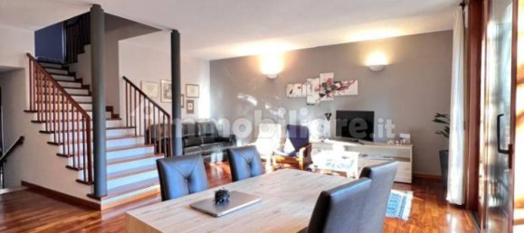 4 Schlafzimmer Haus in Sant'Ilario d'Enza, Italy, Nr. 131798 2