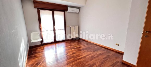 4 Schlafzimmer Haus in Sant'Ilario d'Enza, Italy, Nr. 131798 14