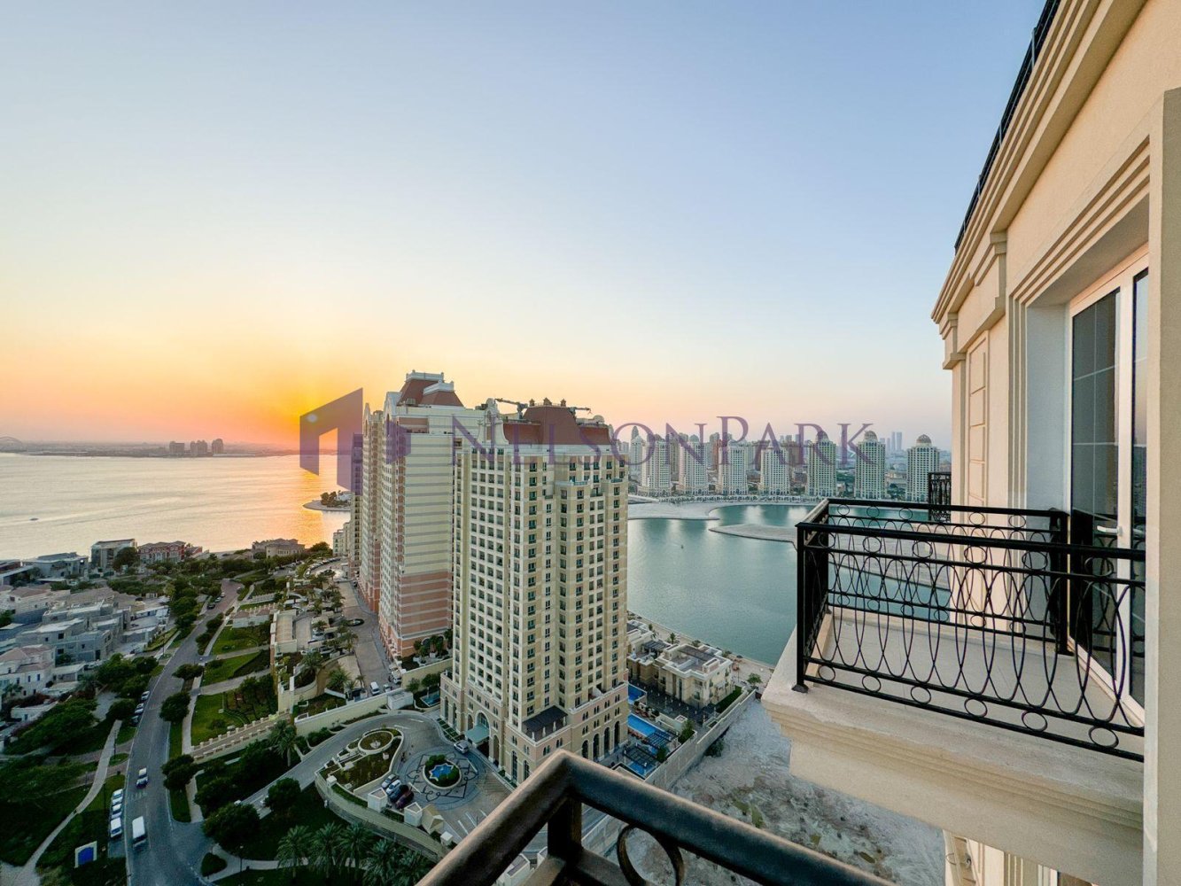 Квартира с 2 спальнями в Доха, Катар № 1047