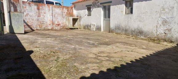 3 bedrooms House in Torres Vedras, Portugal No. 33343 3