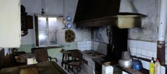 Studio in Pieve a Nievole, Italy No. 145563 13