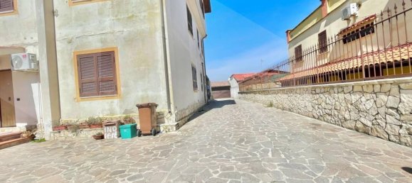 Вилла с 6 комнатами в Джульяно ин Кампанья, Италия № 41995 36