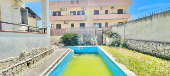 Вилла с 6 комнатами в Джульяно ин Кампанья, Италия № 41995 2